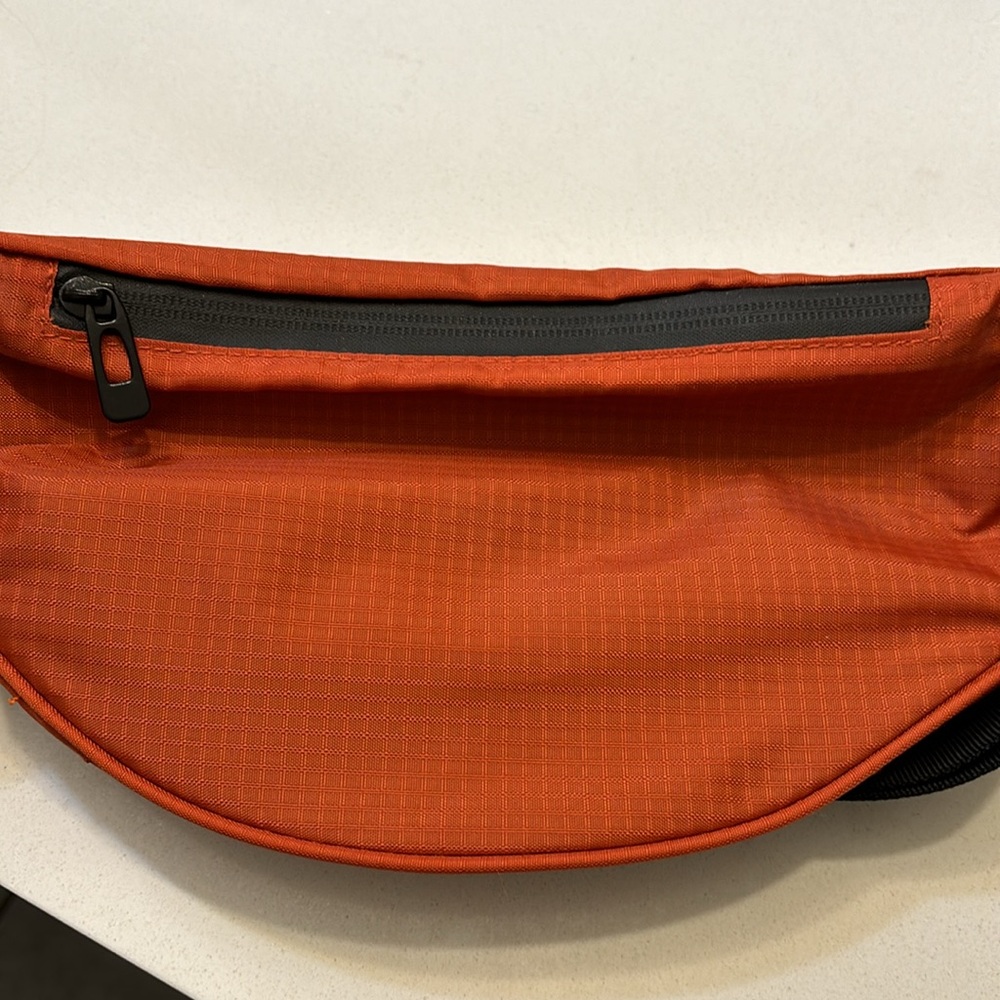 Nwot Free People Fp Movement Ripstop Runner Pack … - image 5